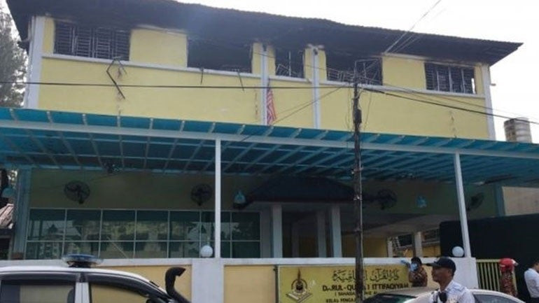 Τραγωδία στην Κουάλα Λουμπούρ-25 νεκροί εξαιτίας πυρκαγιάς σε ιεροδιδασκαλείο